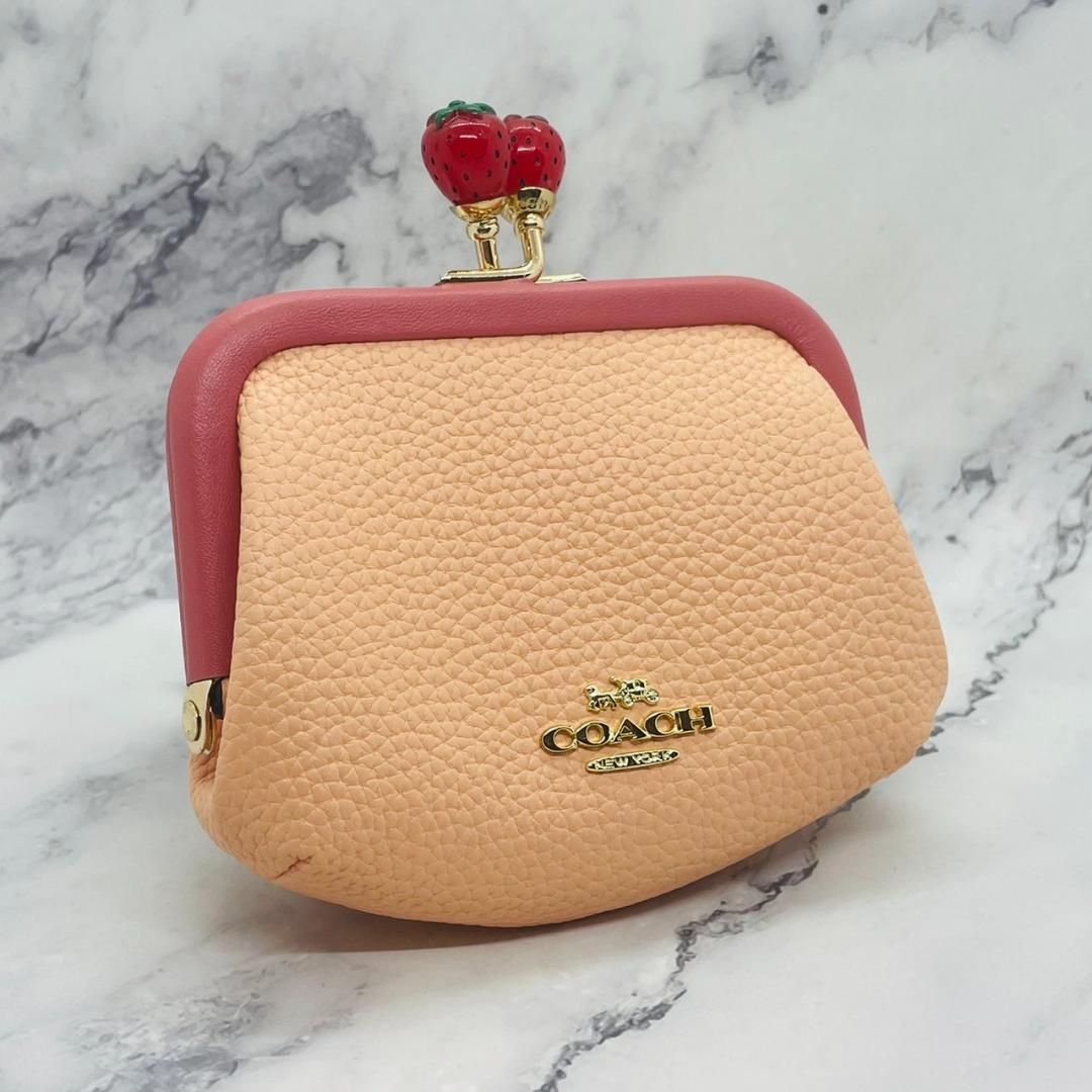 85%OFF!】 新品♡ COACH コーチ キスロック ブラック コインケース