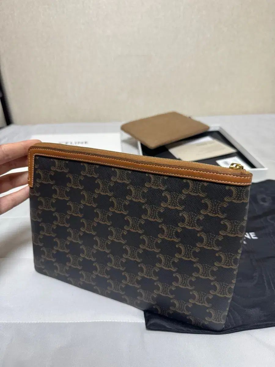 | Celine