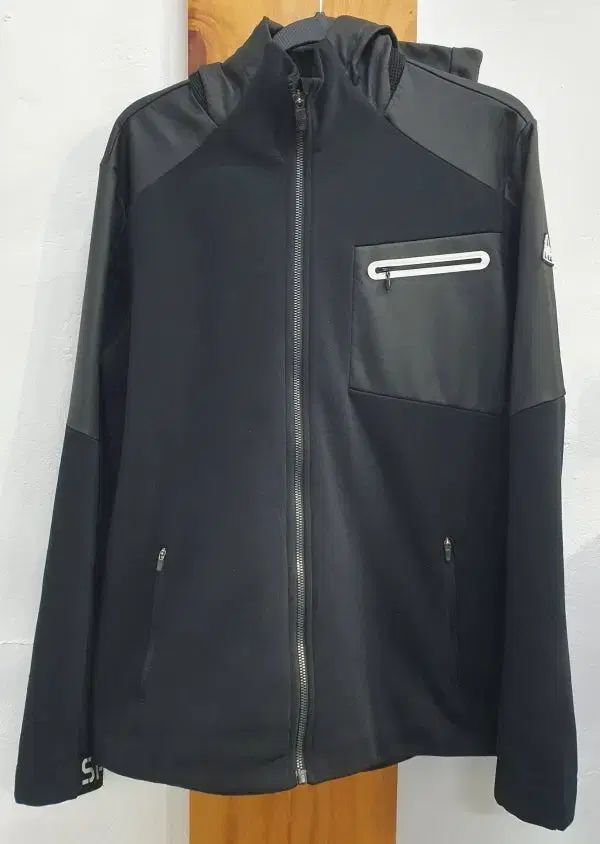 le coq sportif(ルコックスポルティフ) 裏起毛 フード付きジャージ ( 105 ）