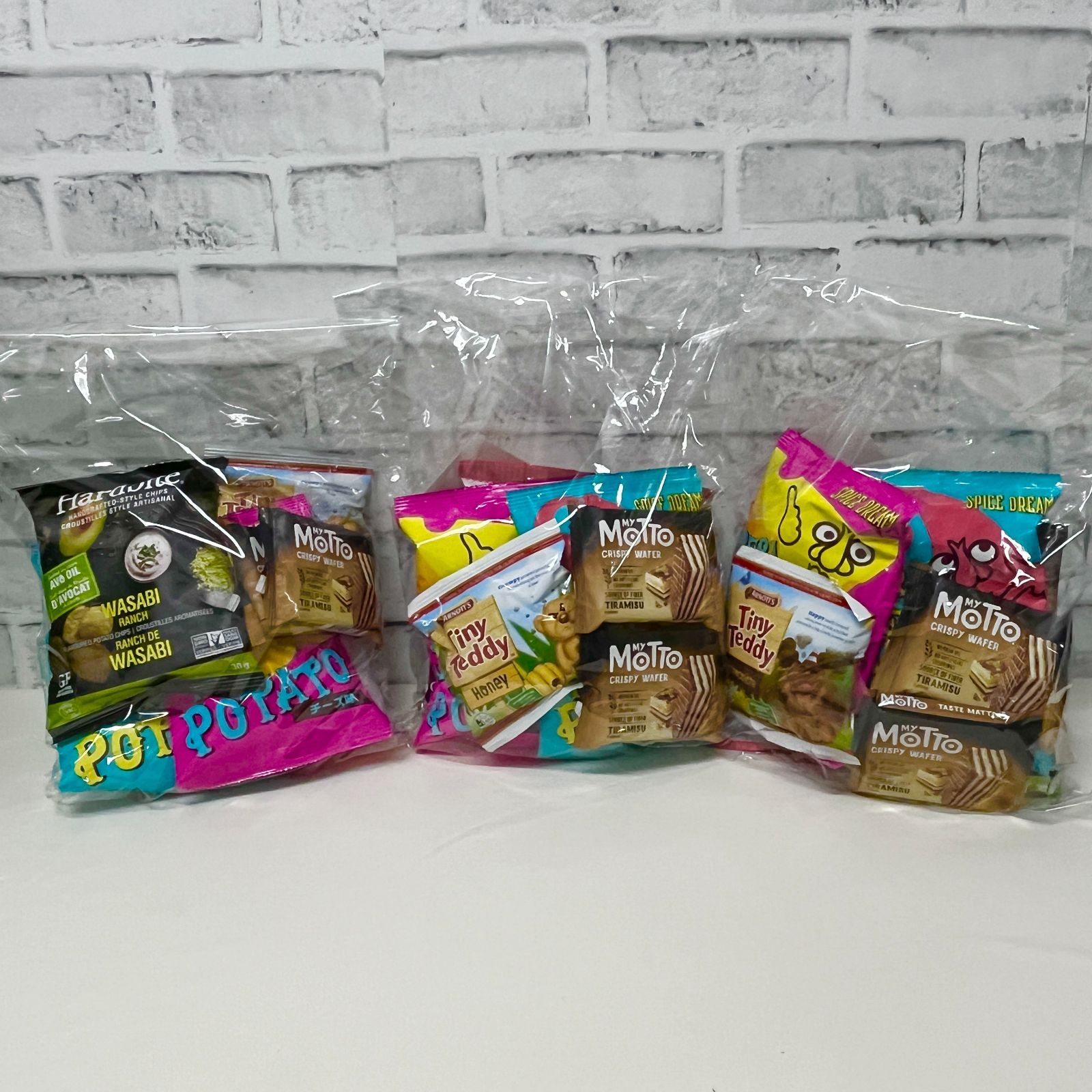 コストコ】世界のお菓子詰め合わせ×3袋 - メルカリ