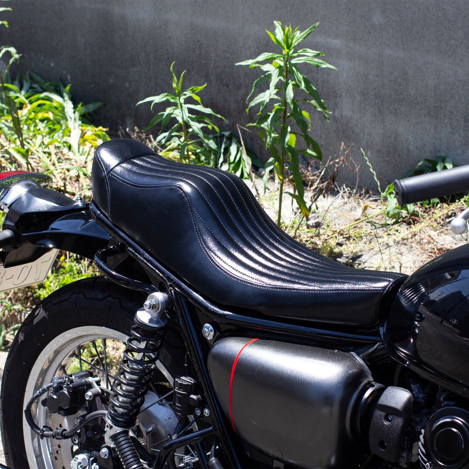 【W650/400/800用】MOTOR ROCK ベーツタイプ TTシート カワサキ W650/400/800 薄型ベーツタイプ TTシート モーター