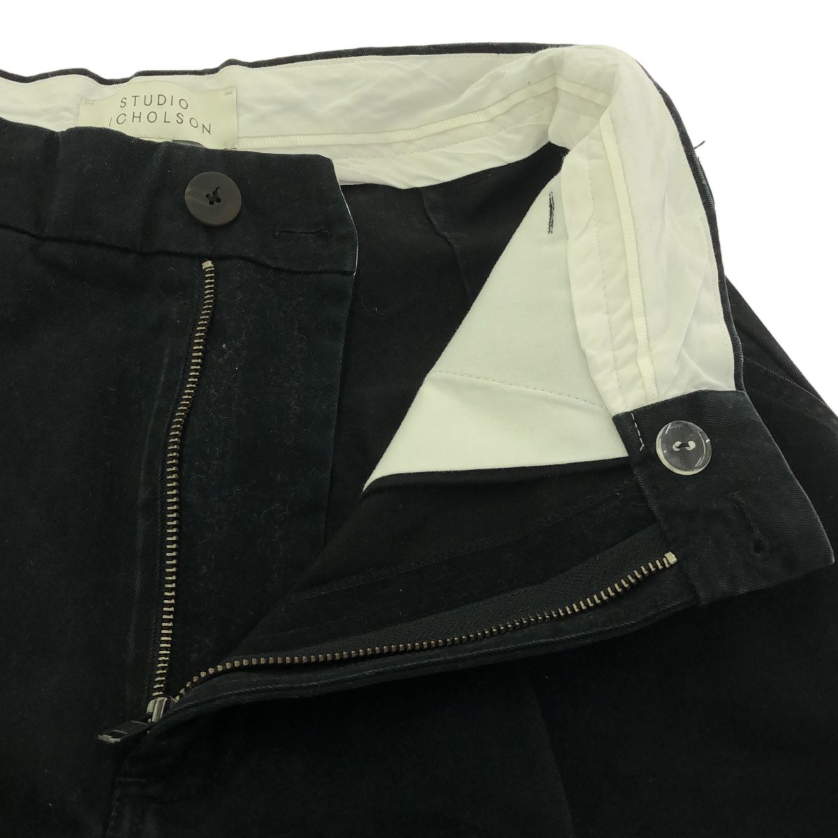 スタジオ ニコルソンSTUDIO NICHOLSON ソルテ SORTE 黒 スタジオ