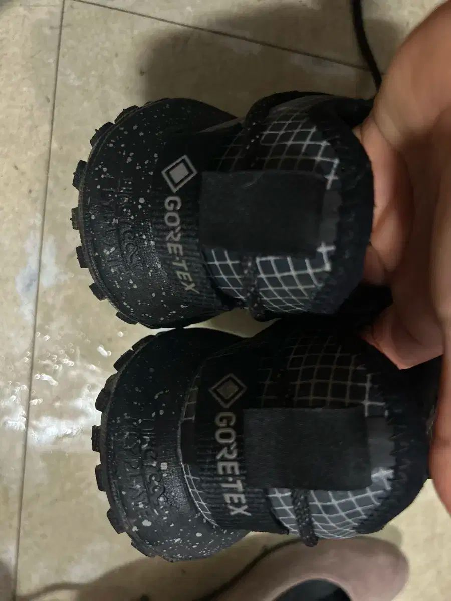 ランニングシューズ トレイル
