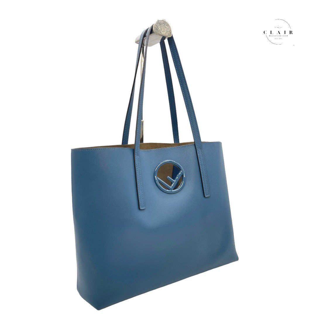 極美品】 FENDI フェンディ ショッピングトートバッグ レザー ブルー  