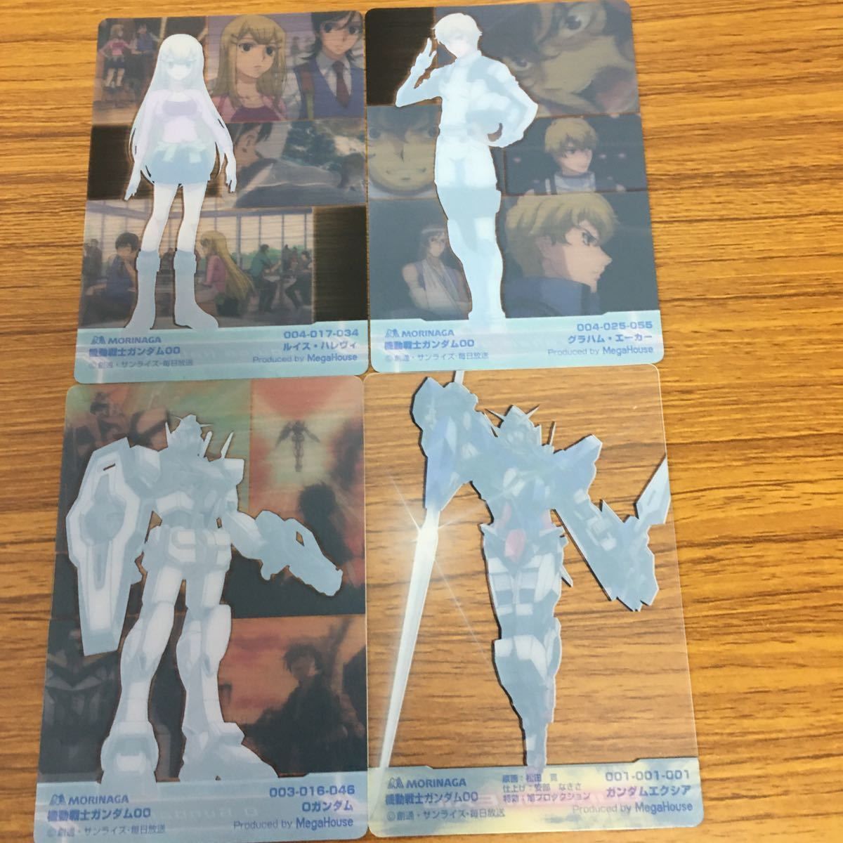ガンダム30thウエハースカード 矢 45 ガンダム ダブルオー 森永 ウエハース クリア カード