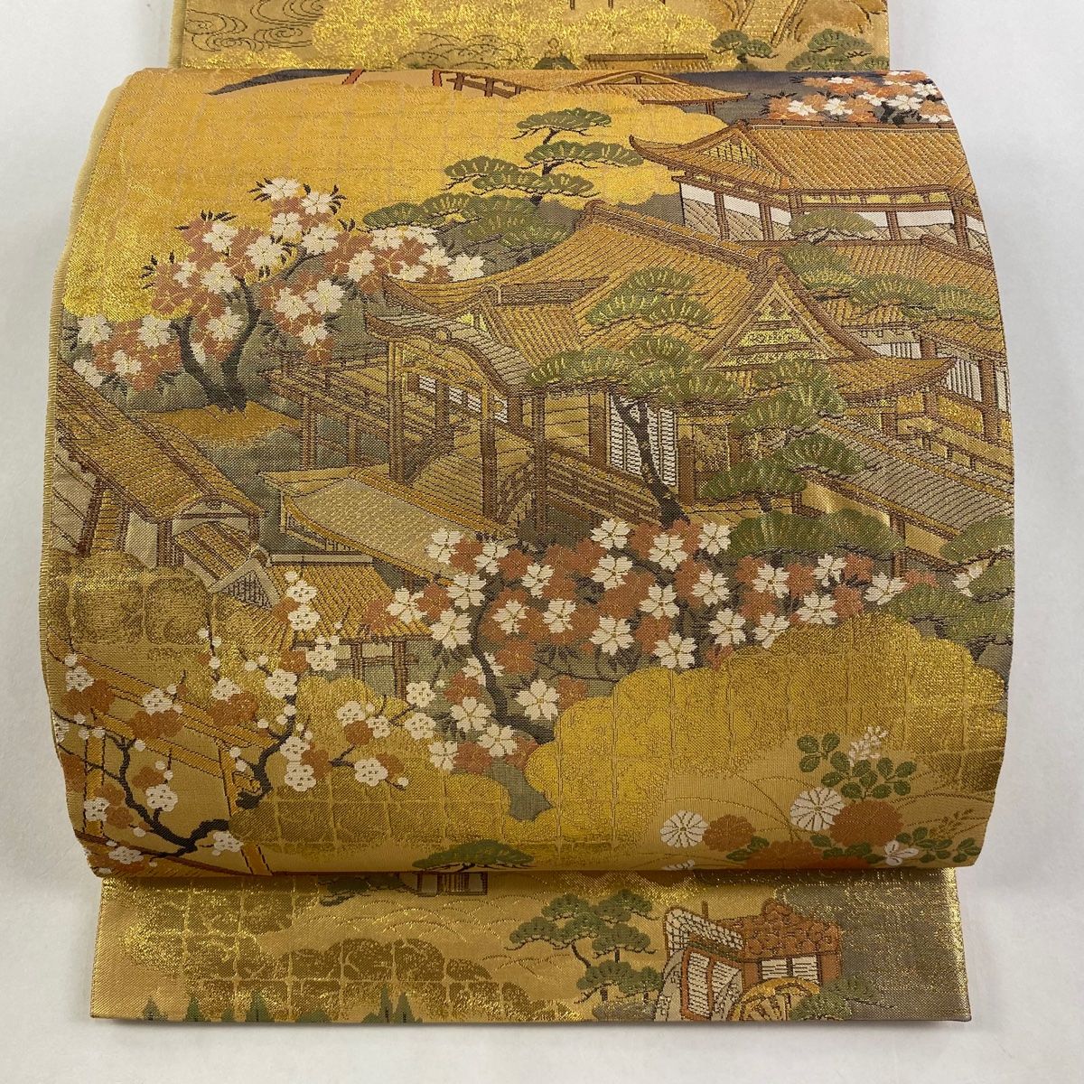 袋帯 秀品 建物 松梅 箔 金色 お太鼓柄 正絹