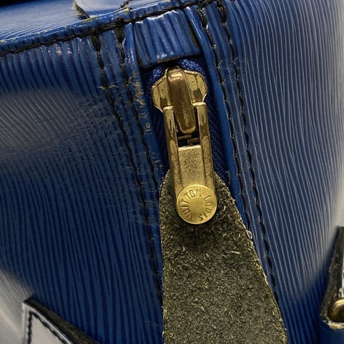 VUITTON ルイヴィトン