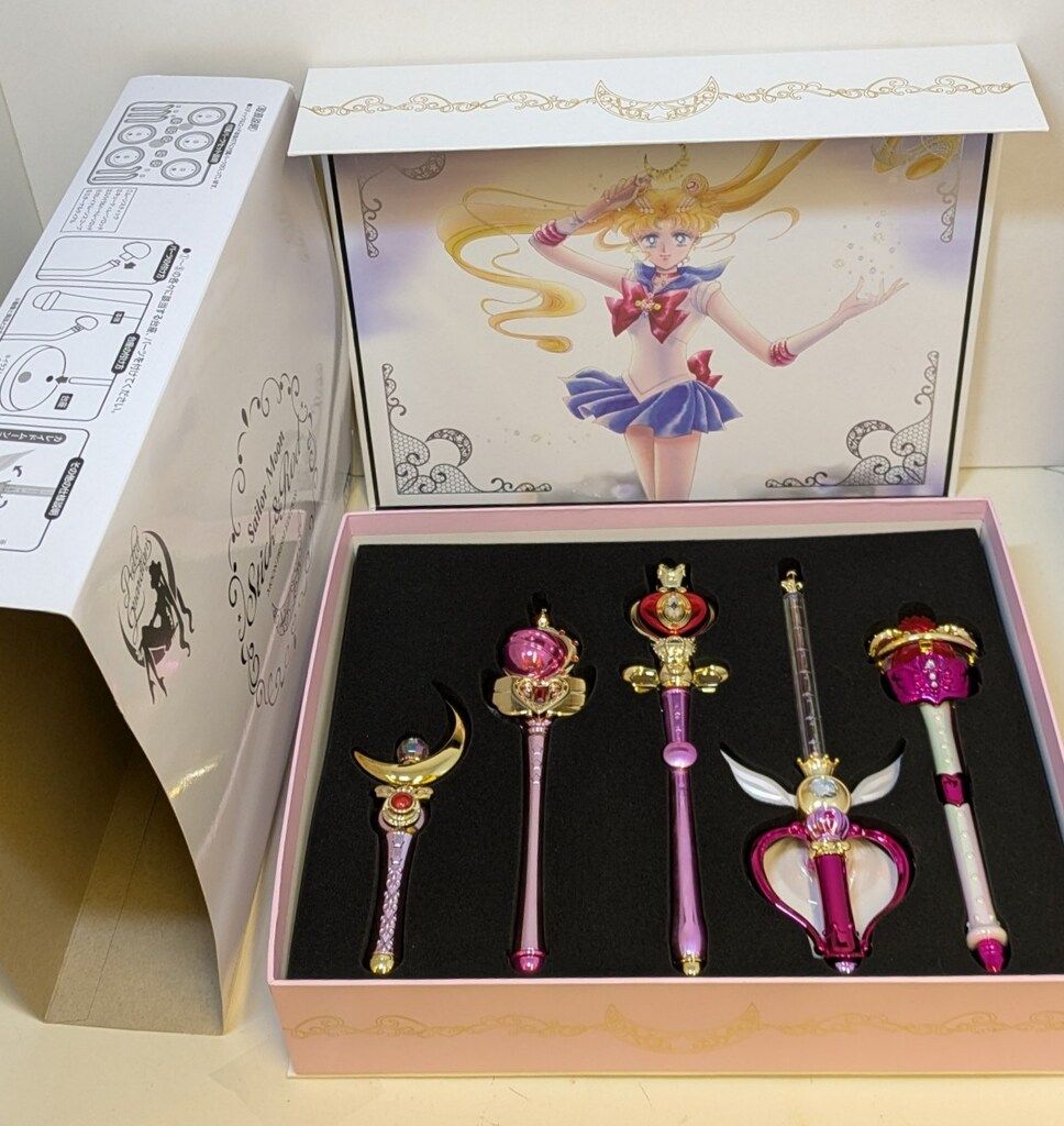 バンダイ セーラームーン25th スティックu0026ロッド ムーンプリズムエディション ファンクラブ限定先行品