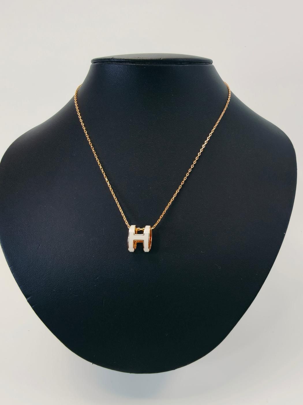エルメス Hモチーフ ポンチョ エルメス HERMES ポップH ポップアッシュ Hモチーフ ペンダント
