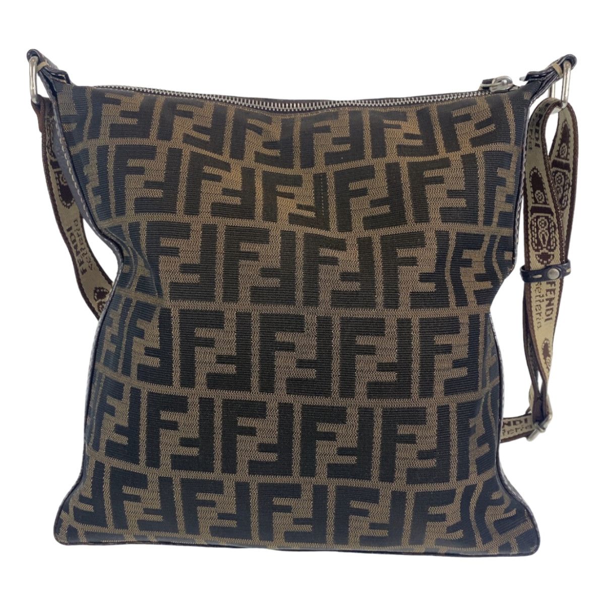 専用■フェンディ セレリア ショルダーバッグ ズッカ柄 ロゴプレート キャンバス FENDI フェンディ ズッカ柄 セレリア ブラウン 茶 シルバー金具