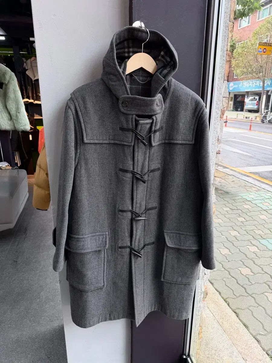 95 100 バーバリー フーディ トグルボタン ダッフルコート