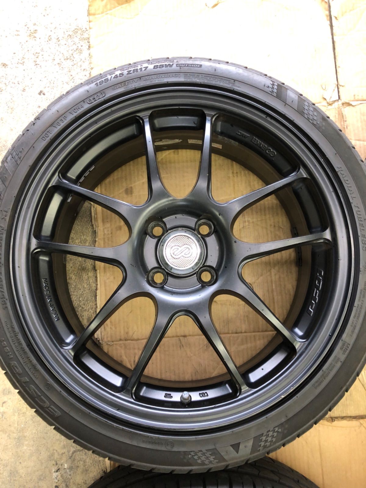 205/45R17インチ アクア スペイド ラクティス アレックス キューブ 