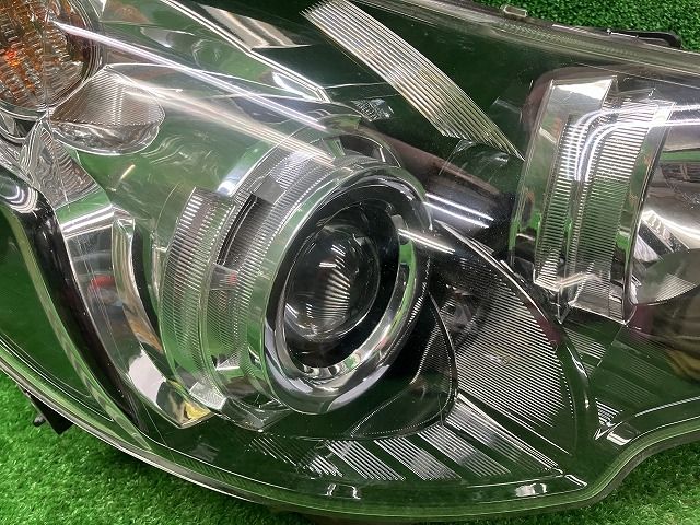 スバル レガシィBR9 BM9 純正HID ヘッドライト 左右セット黄ばみ無 美