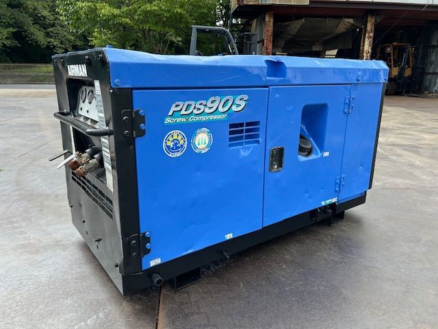 整備 塗装済 AIRMAN エンジンコンプレッサー PDS90S 0.7MPa 18.8kW