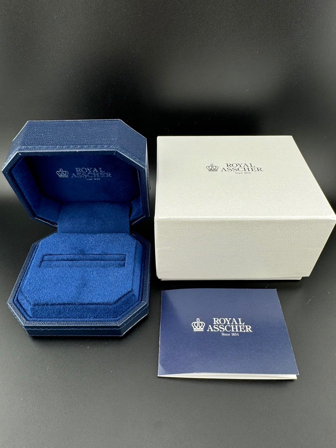 中古品】ROYAL ASSCHER DIAMOND WRB911 7号 PT999 プラチナ ロイヤル 