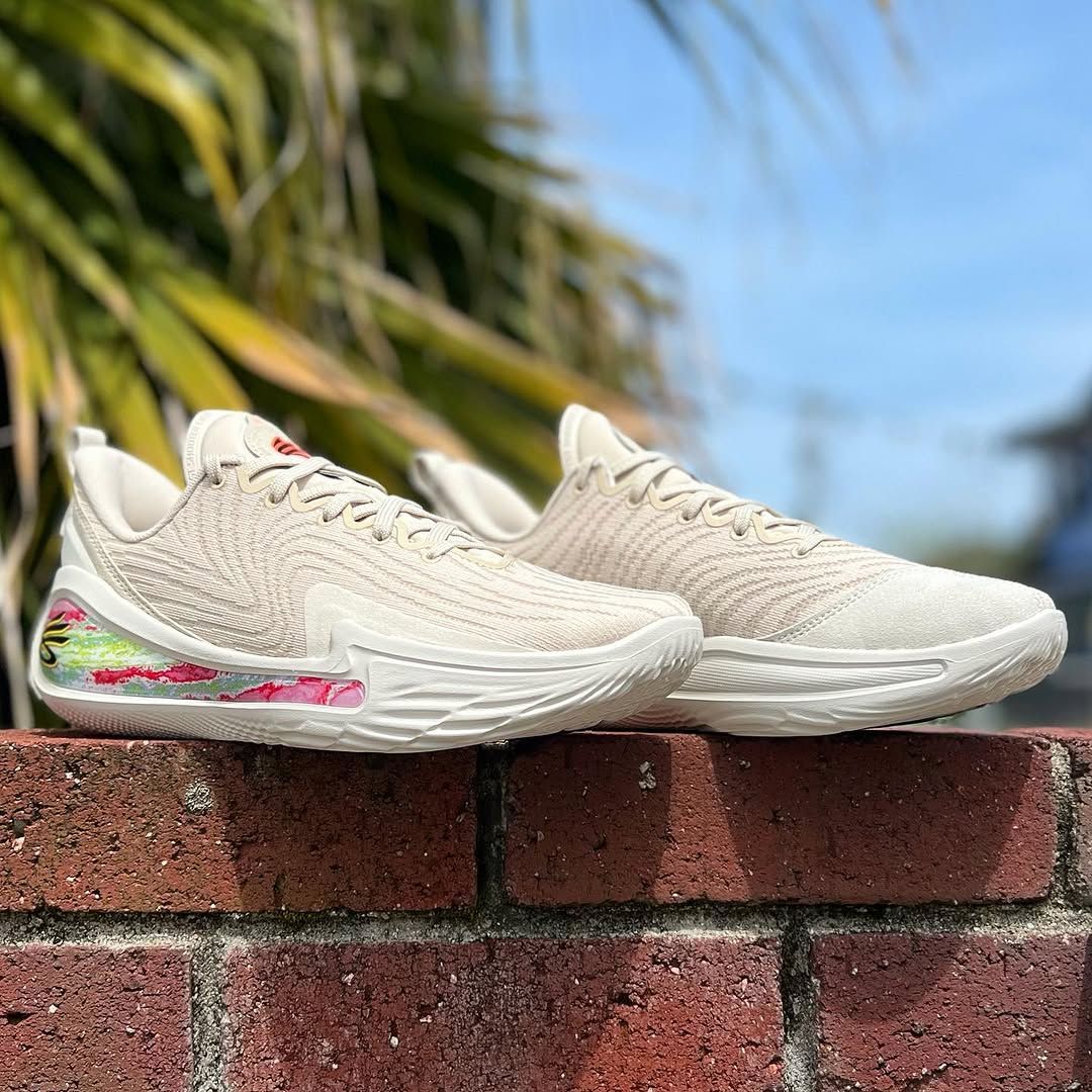 UNDER ARMOUR CURRY 12 'SATURN' アンダーアーマー カリー 12