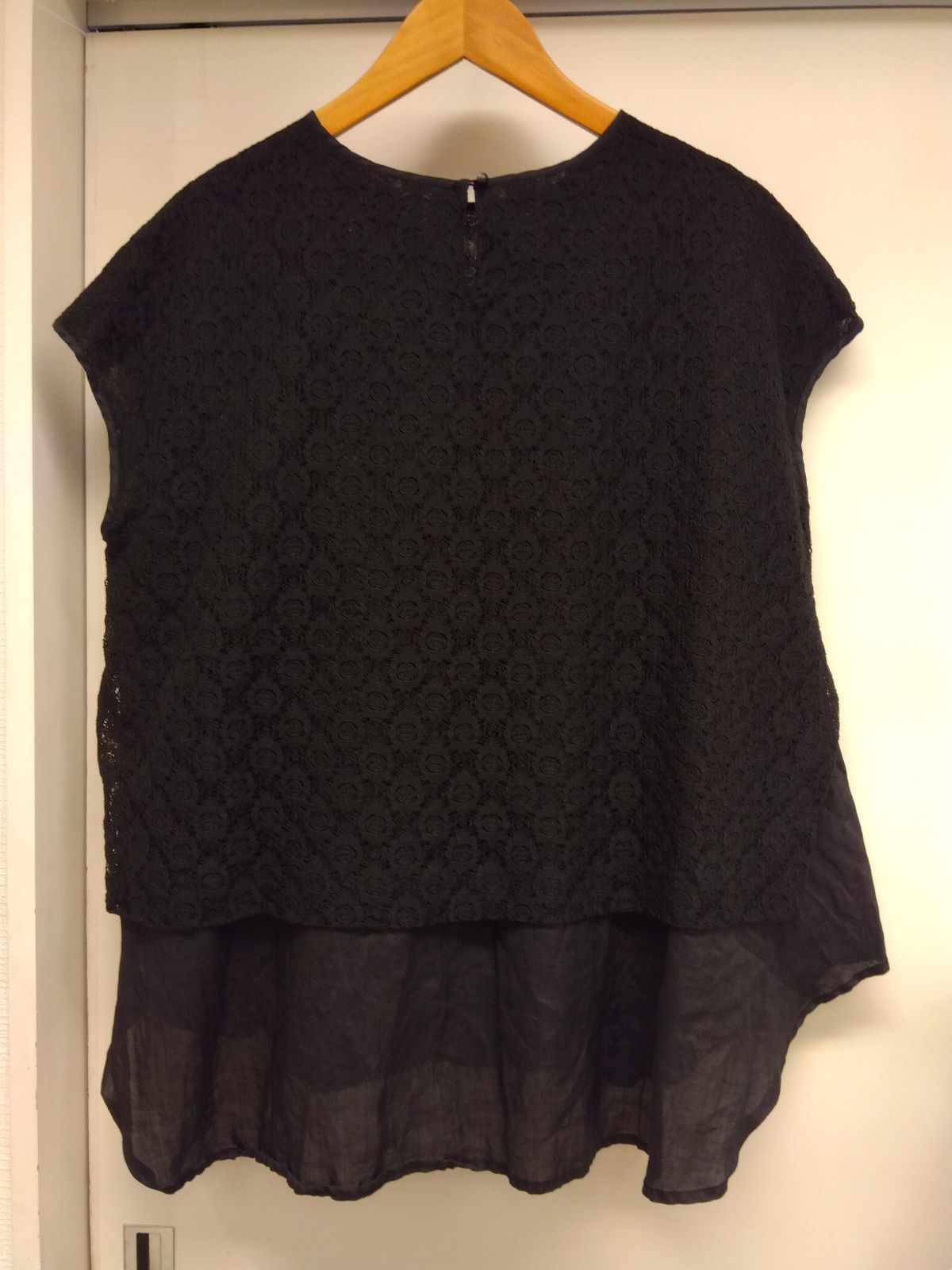 ビアズリートップス BEARDSLEY] [ビアズリー] 後ろフレアカットソー