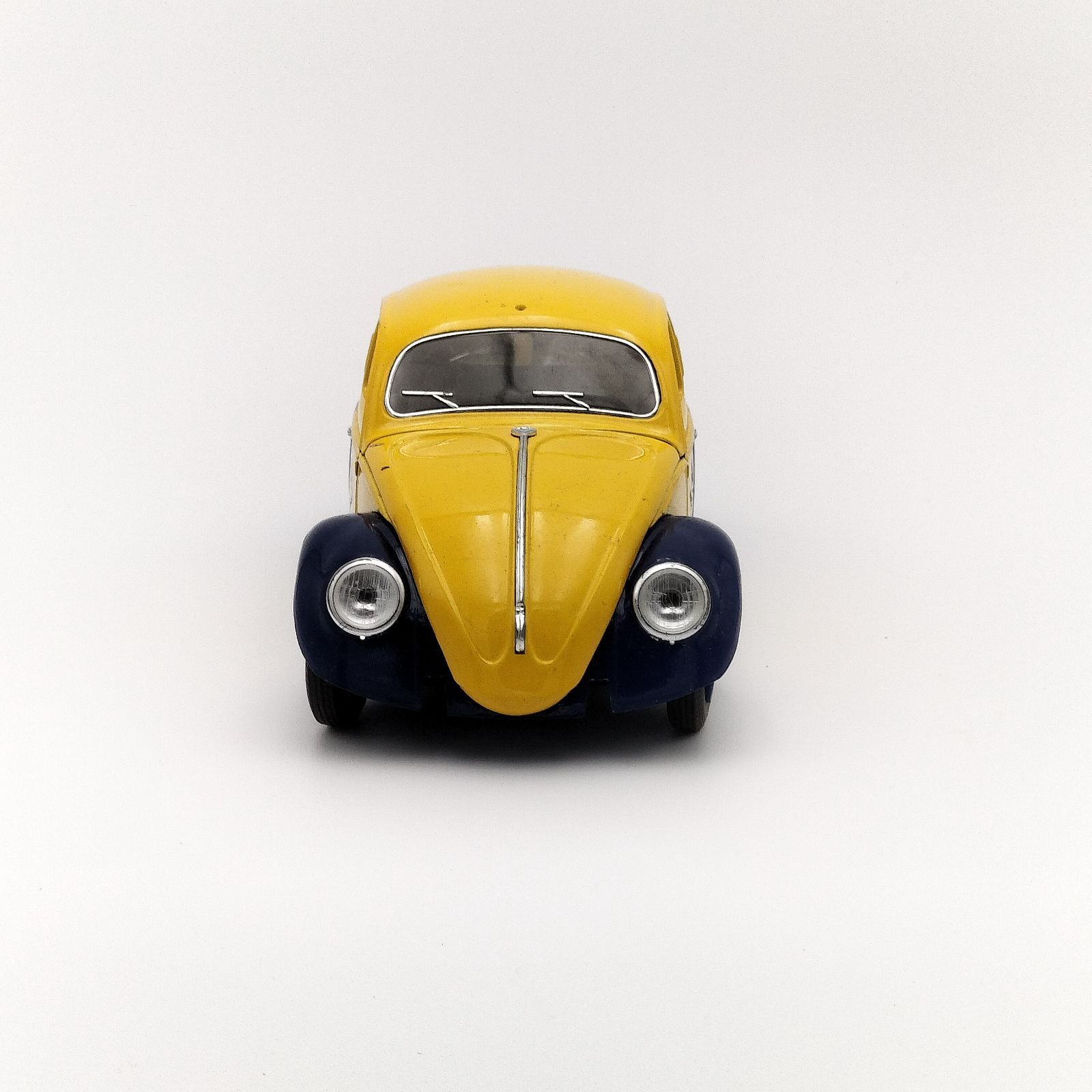 レア】ワーゲン ビートル ミシュラン 1/17 Solido VW BEETLE