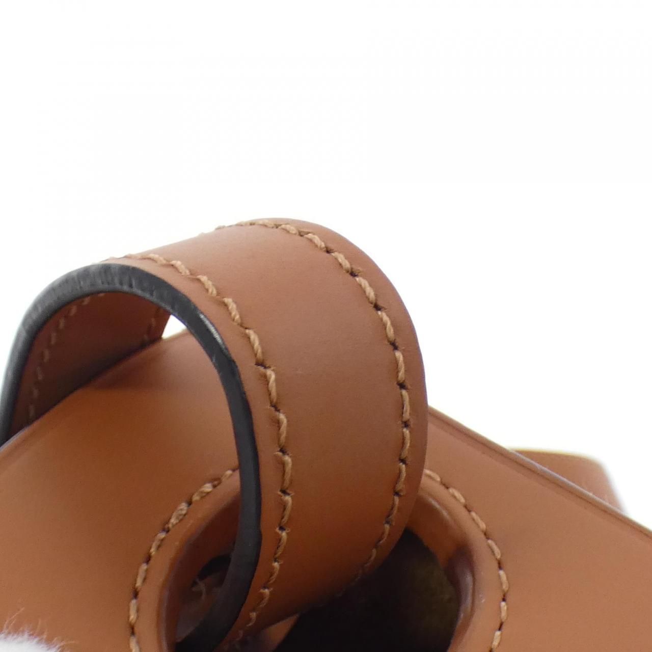 ロエベ バルーン 326 38AC30 ショルダーバッグ - メルカリ 