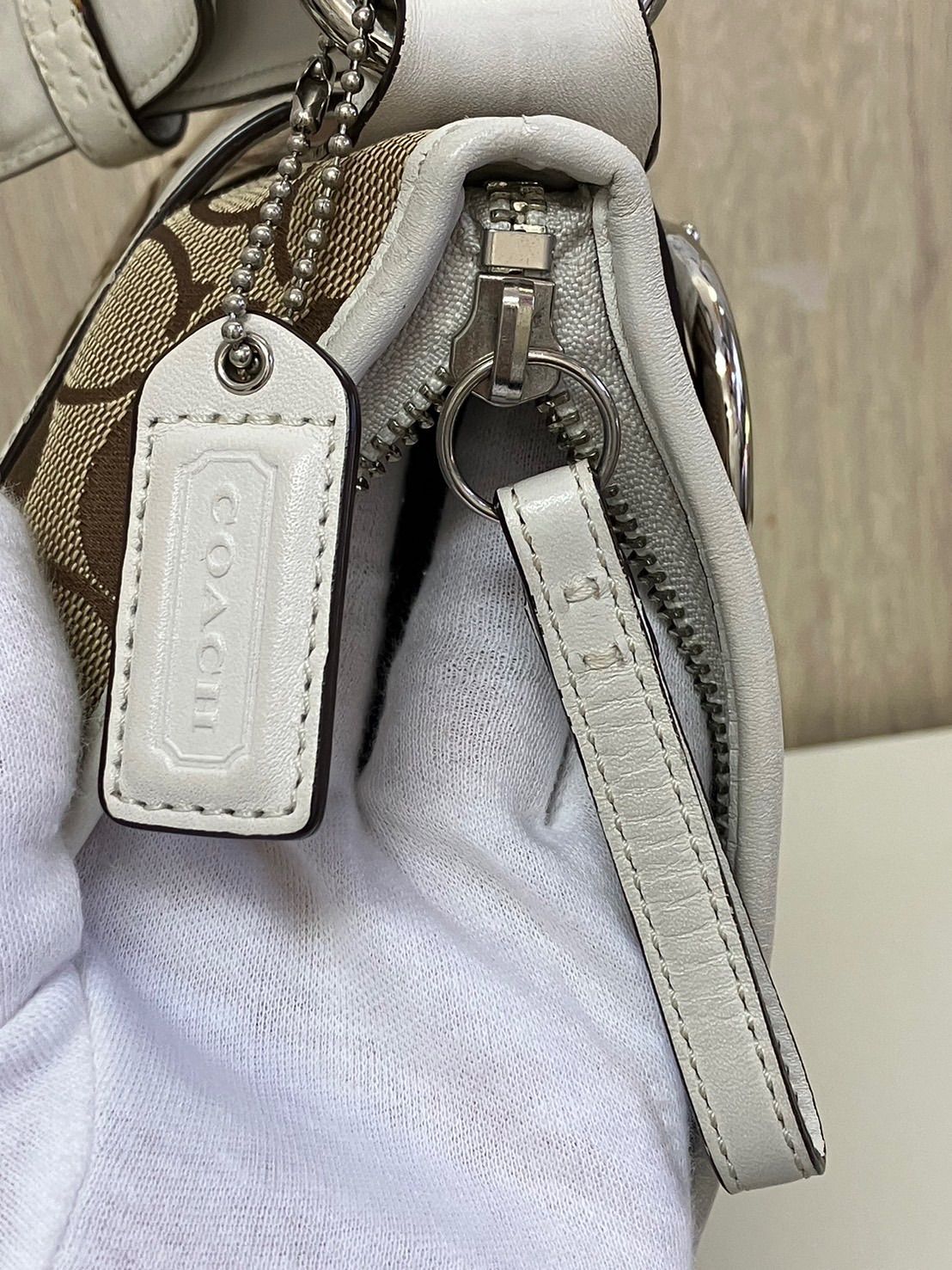 中古品】 COACHコーチ シグネチャー ショルダーバッグ G06K-3574