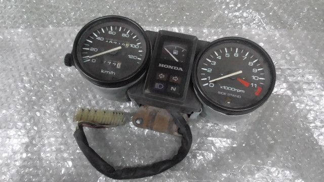 CBX125カスタム JC12-1303xxx の メーター 1744859067