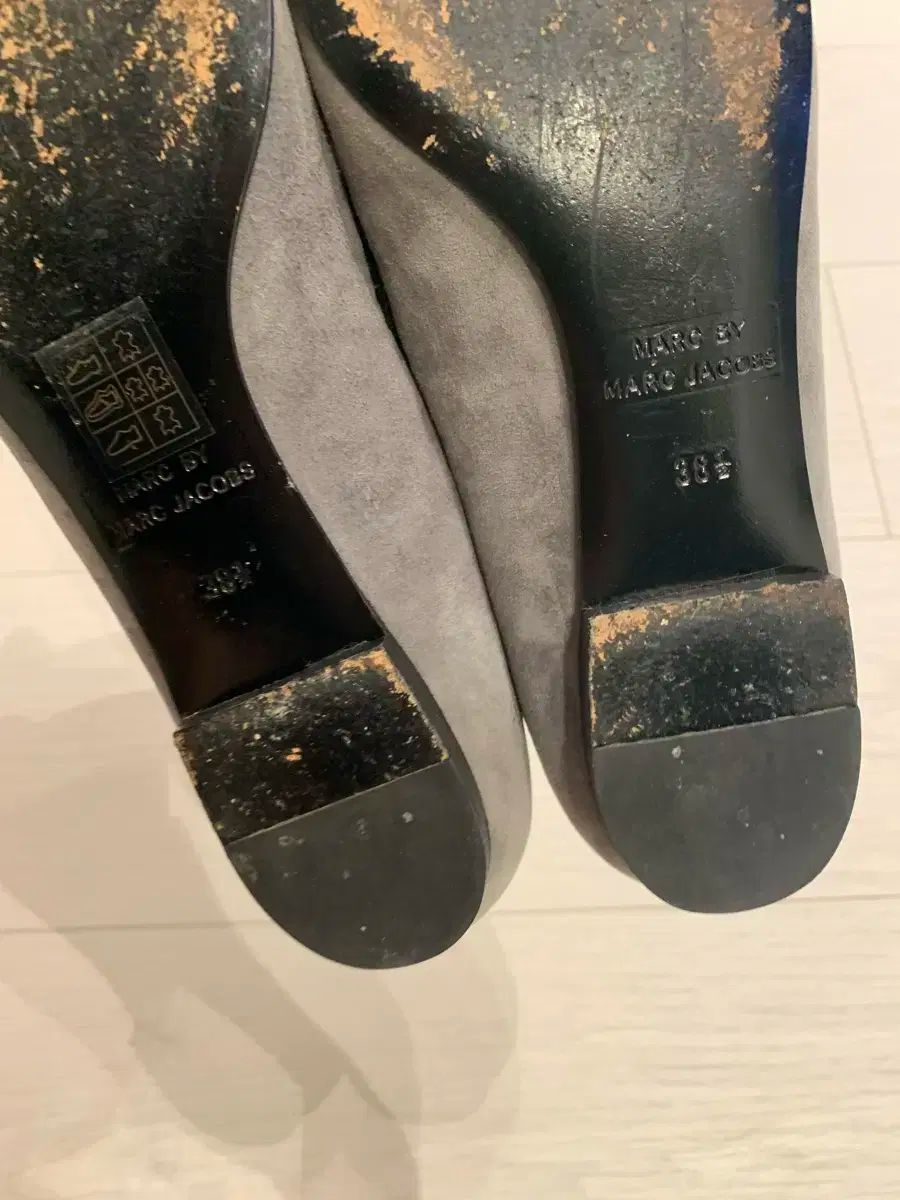 ジェイコブス スエード