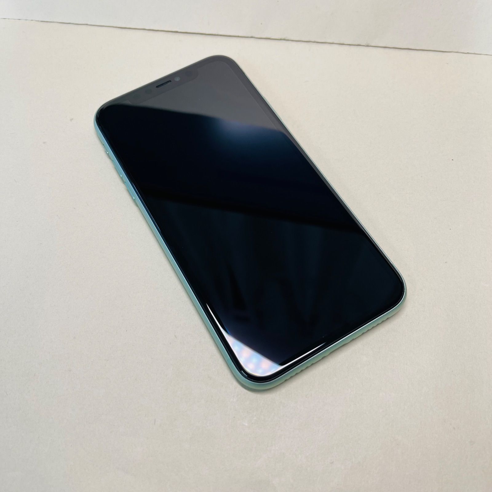 Apple Iphone 11 64GB Apple Store SIMフリー バッテリー100 Apple Iphone 11 64GB Apple Store SIMフリー バッテリー100