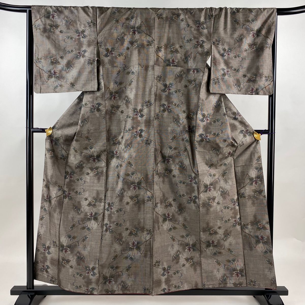 紬 身丈157.5cm 裄丈67.5cm L 袷 枝花 茶色 正絹 秀品