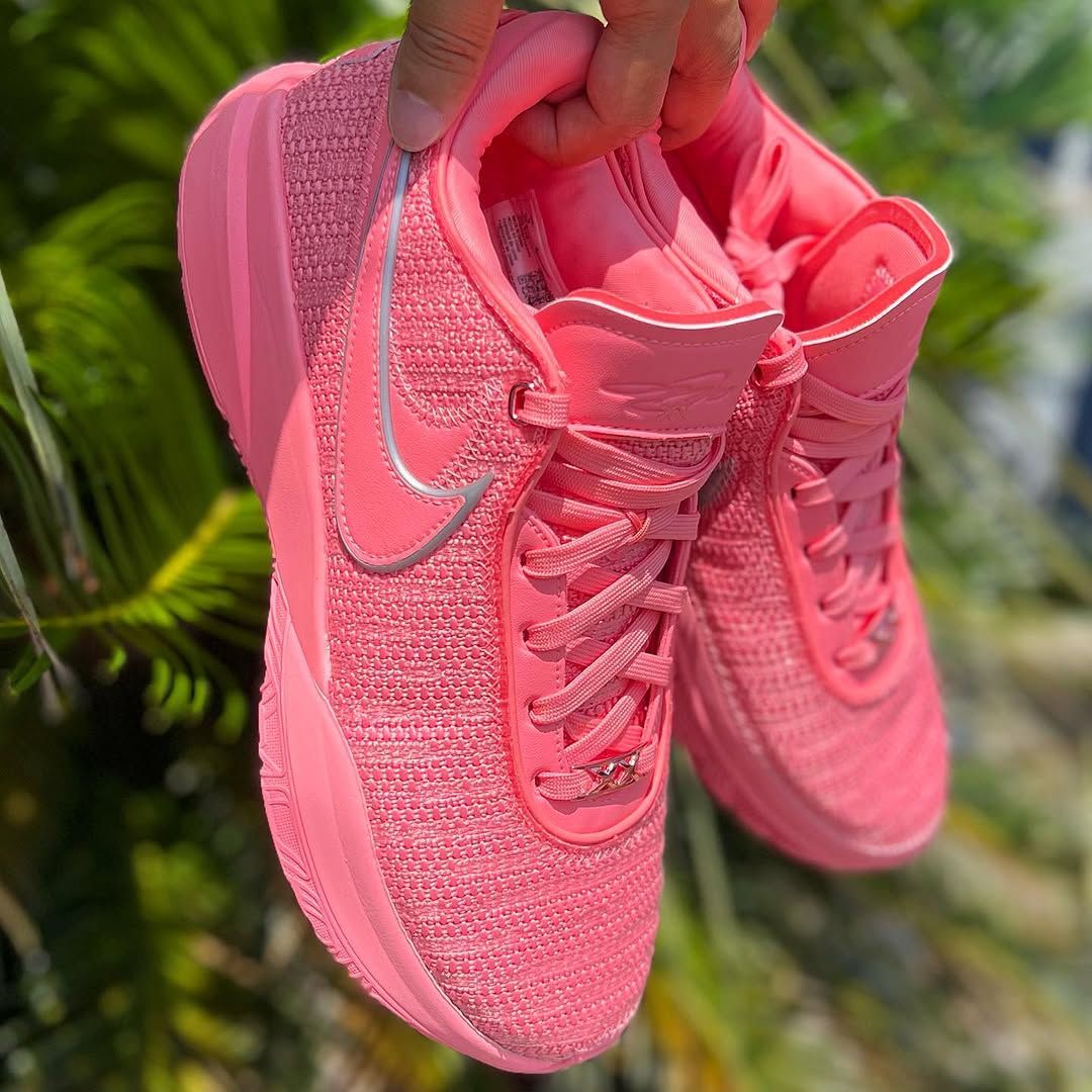 NIKE LEBRON XX 'PINK DIAMOND' ナイキ レブロン 20 【MEN'S
