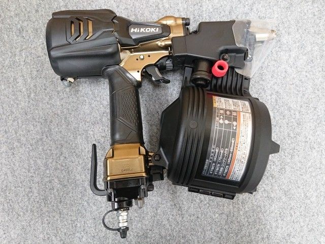 【当日配達!】 ハイコーキ 75mm 高圧ロール釘打機 NV75HR2 S パワー切替機構付 ハイゴールド ケース付 人気アイテムが再入荷!