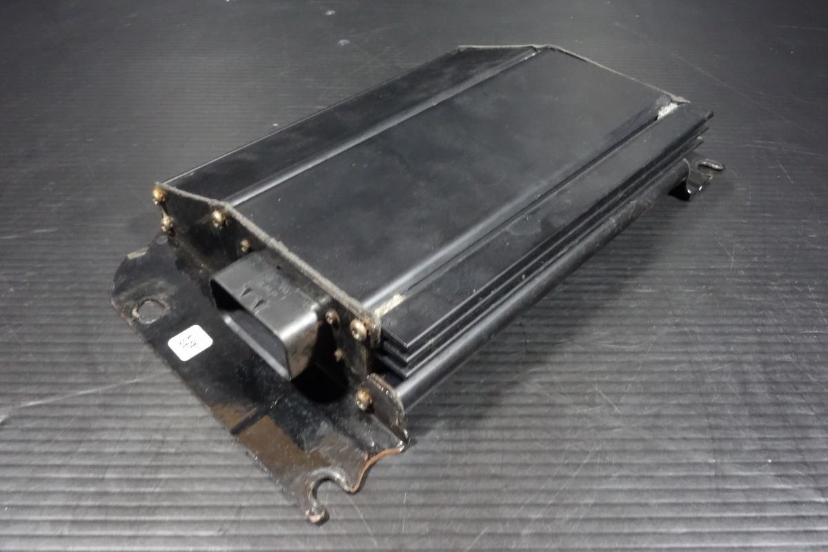 アンプ ハーレー 純正 76192-06B CVO FLHTCUSE8 #R20250110 - メルカリ