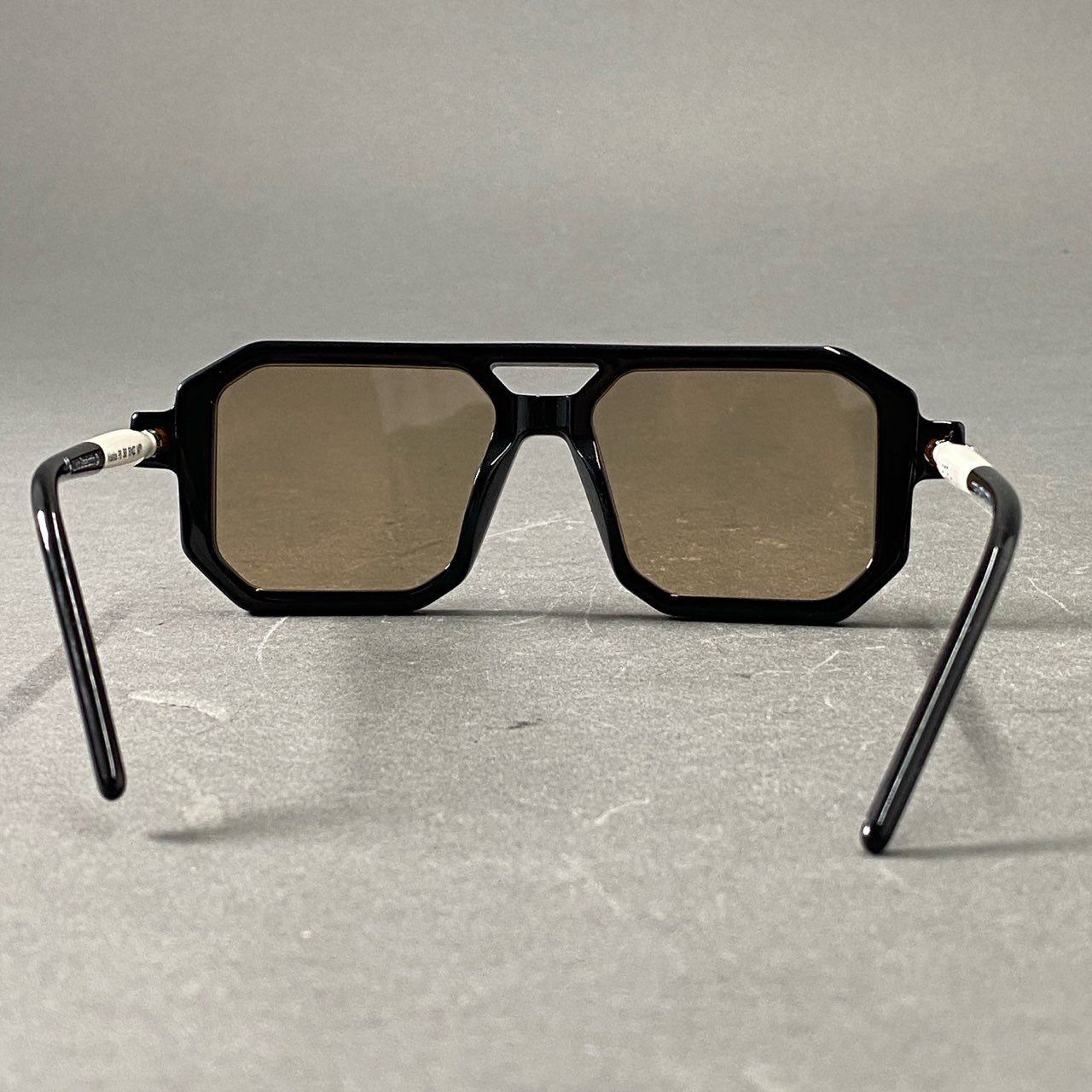 2e14 イタリア製 KUBORAUM クボラム Mask P8 サングラス アイウェア 50