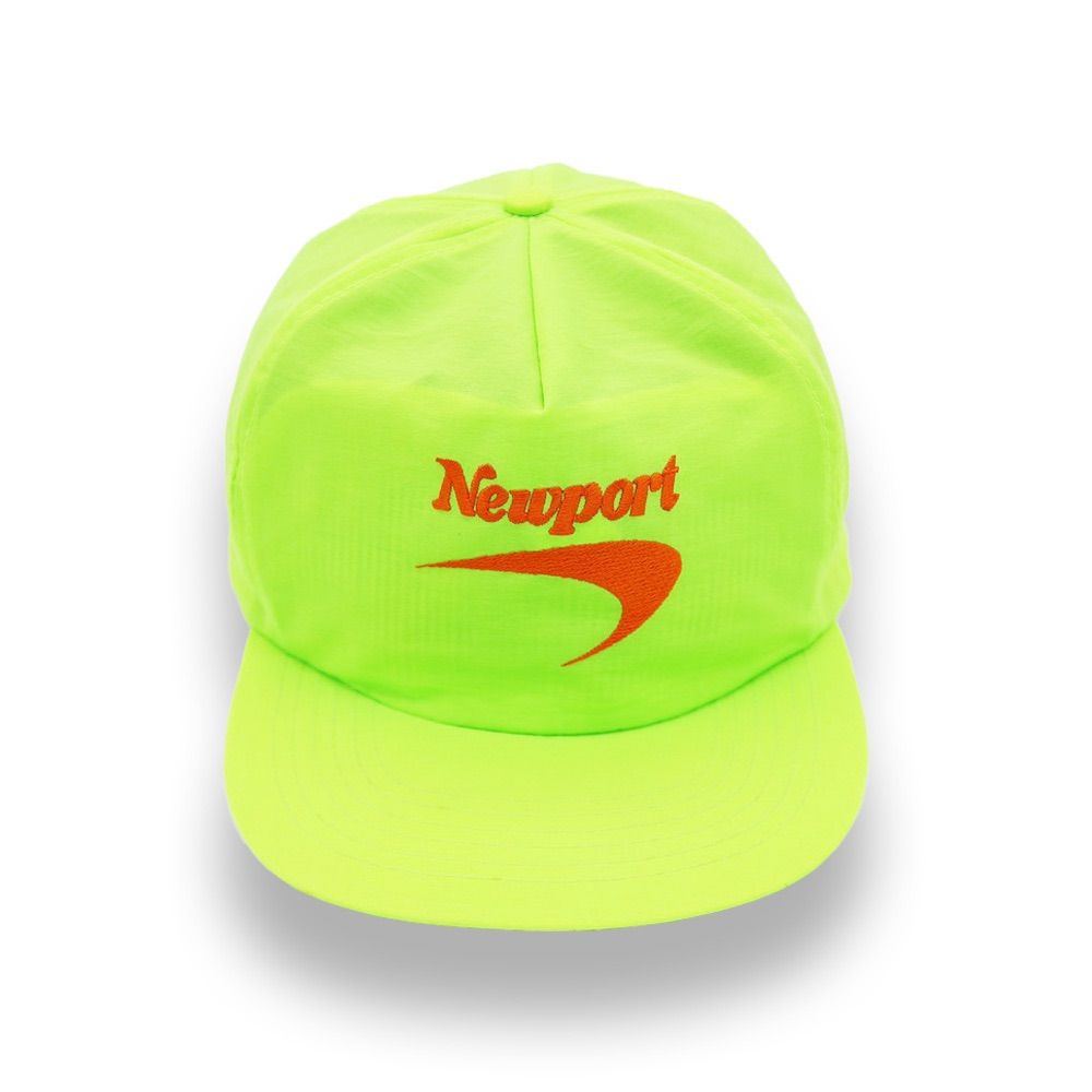 Newport ナイロンキャップ　デッドストック NEWPORT/ニューポート/デッドストック/スナップバック /キャップ