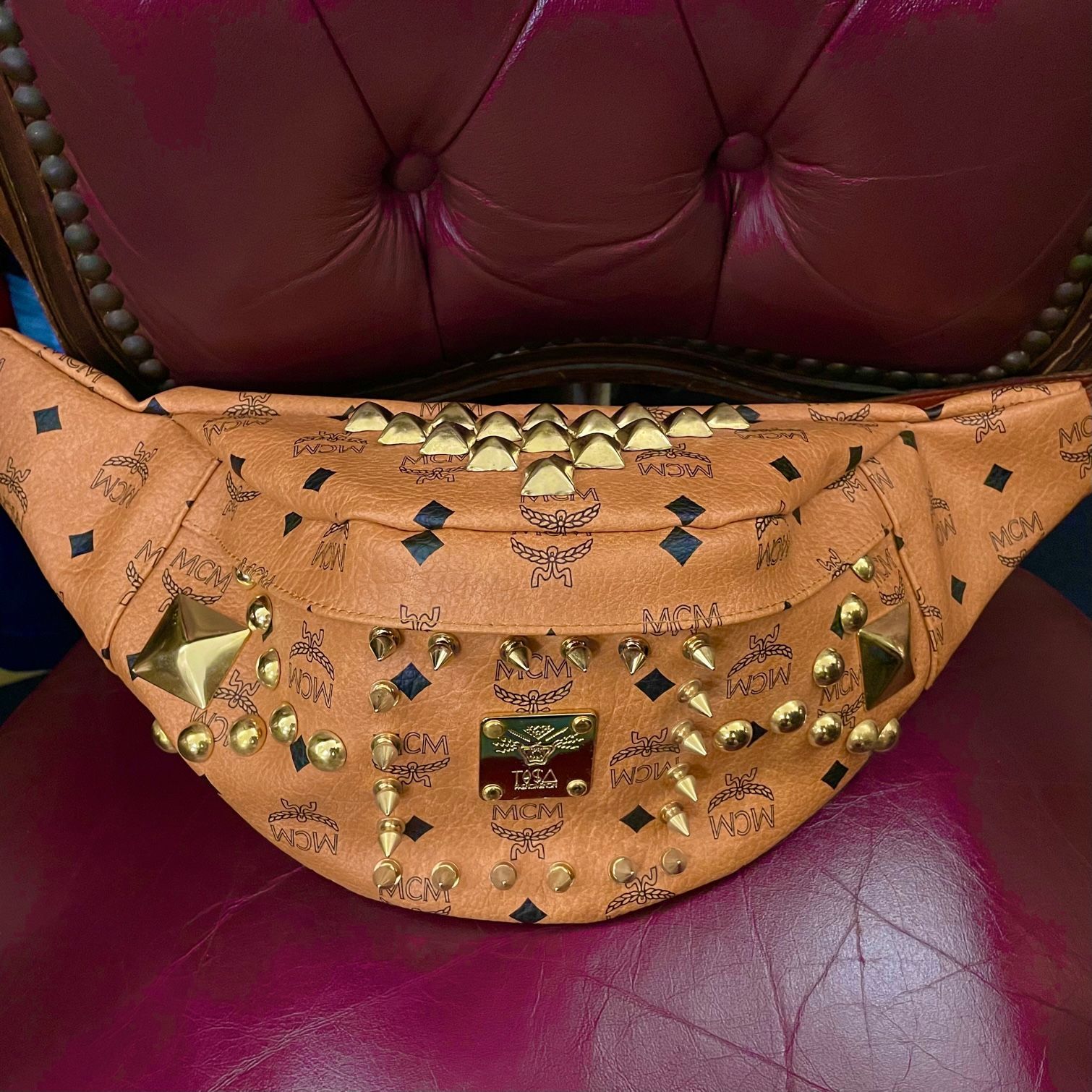 Mcm x phenomenon hot sale fanny pack