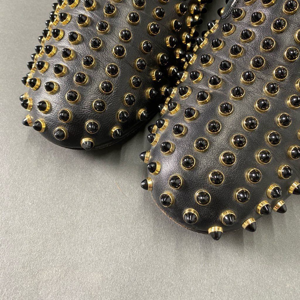 2b24 イタリア製 Christian Louboutin クリスチャンルブタン