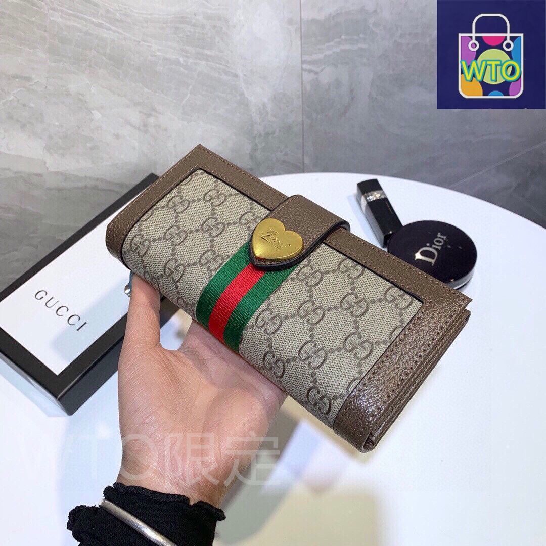GUCCI グッチ