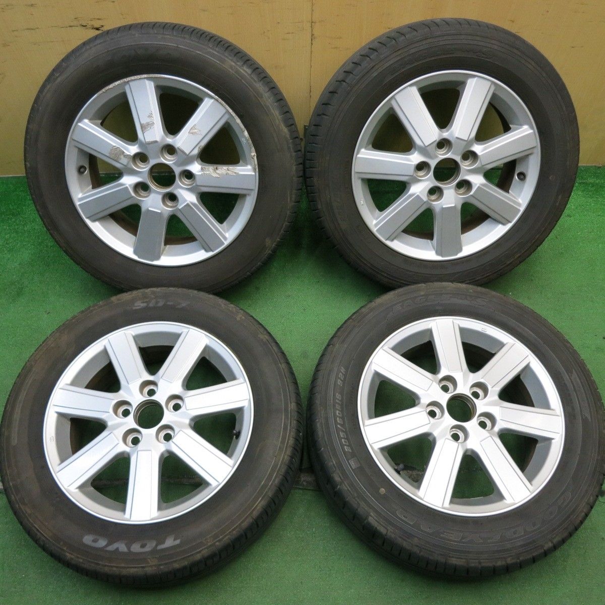 バリ溝 キレイ 9分 トヨタ 70系 ヴォクシー ノア 純正 205|60R16 トーヨー SD-7 グッドイヤー イーグル RVS 16インチ PCD114.3|5H 5061203AKノ