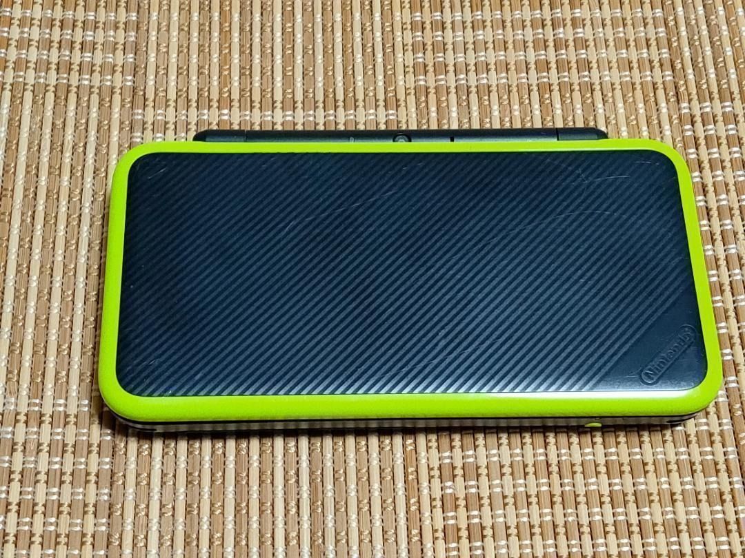 本体のみ New2DSLL ブラック×ライム A