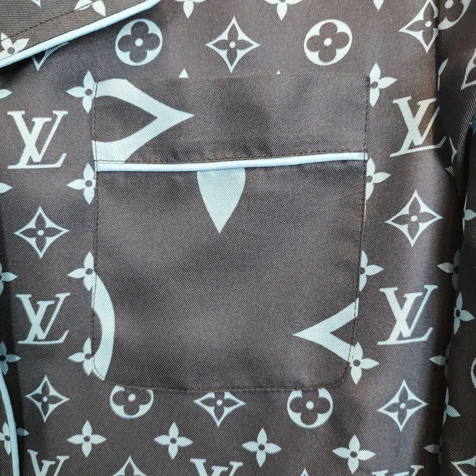 LOUIS VUITTON ルイ・ヴィトン 22AW モノグラム シルク サテン ナイト 