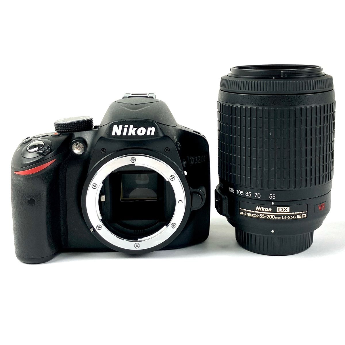 ニコン Nikon D3200 ブラック + AF-S DX VR ストア Zoom-NIKKOR 55