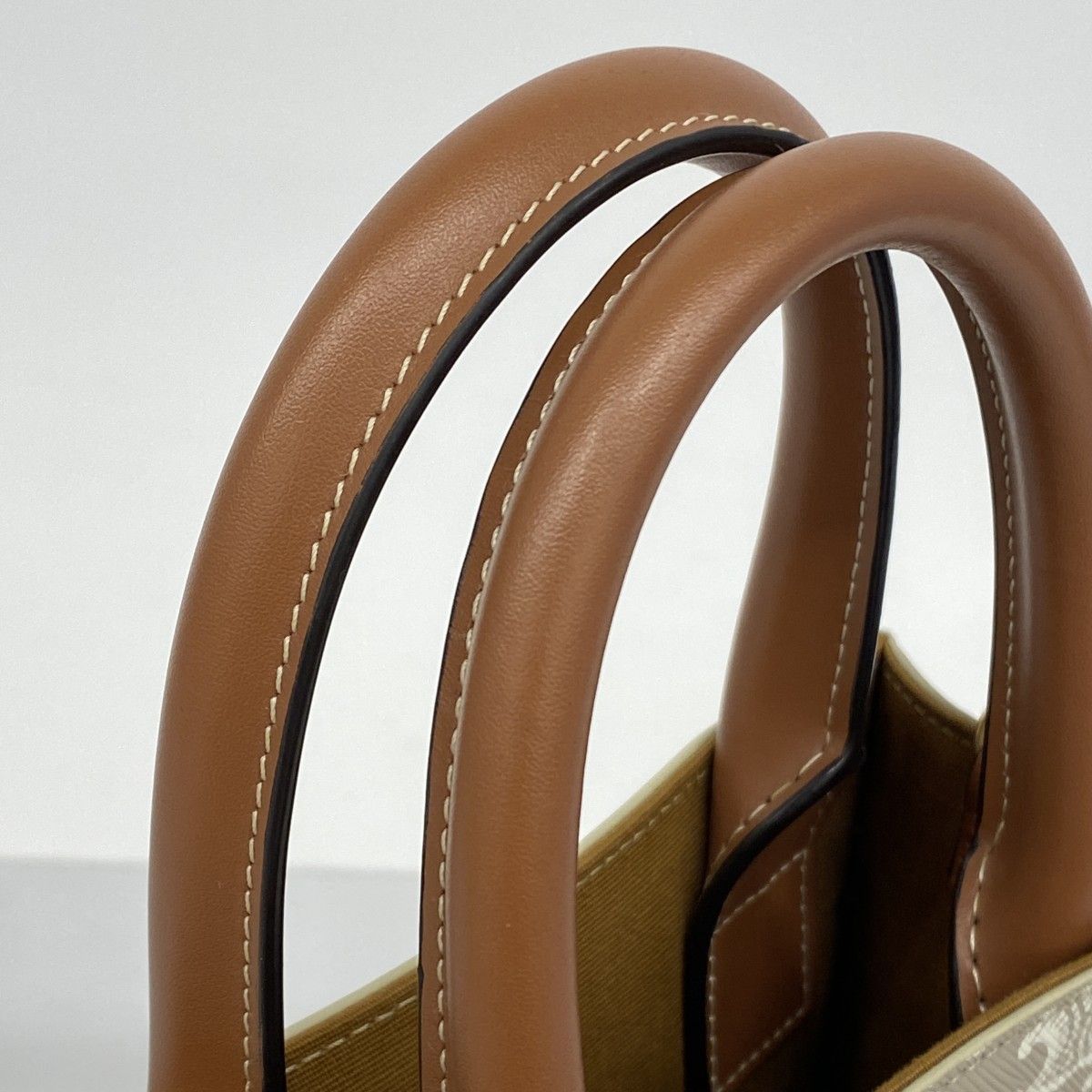 5hb1019-h】セリーヌ トートバッグ トリオンフ ミニ バーティカルカバ  