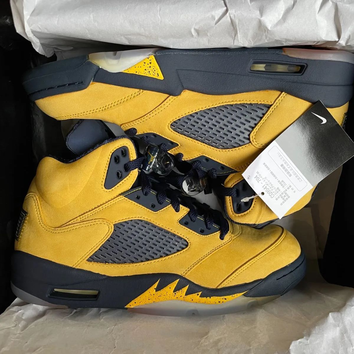 NIKE AIR JORDAN 5 MICHIGAN ナイキ エアジョーダン5 ミシガン スニーカー メンズ 【CQ9541-704】 25.5 26  26.5 27 27.5 28 28.5 29 29.5 30 - メルカリ