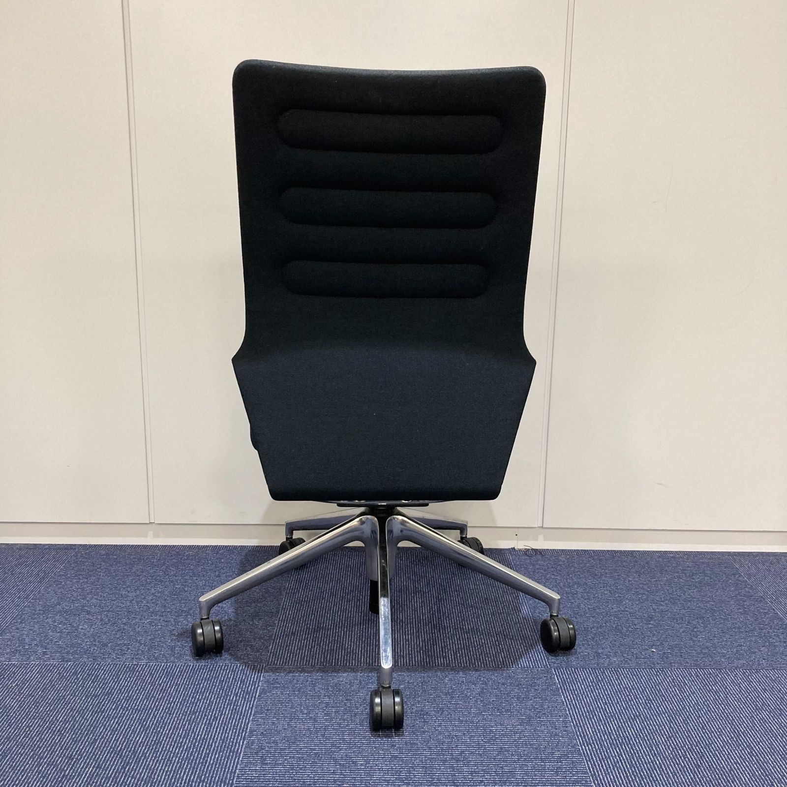 オフィスチェア