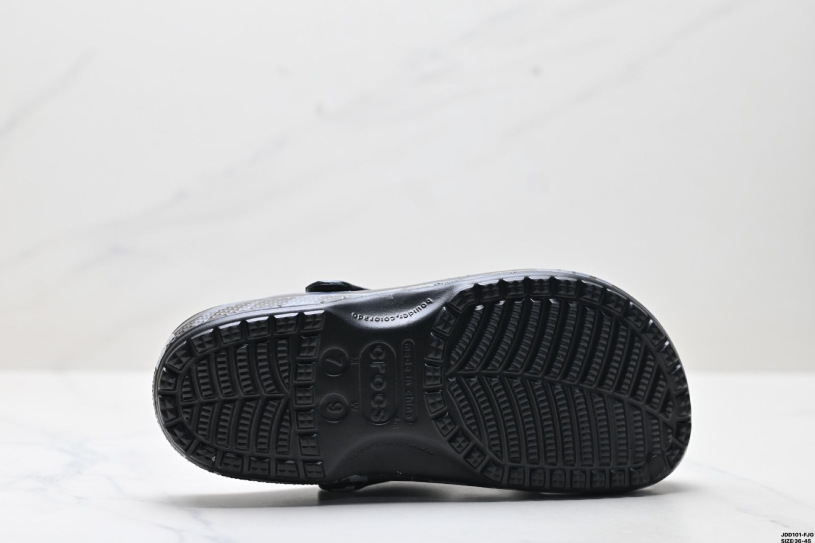 今日 Clot x Crocs Classic Clog クロックス レジャービーチ用の穴のあるスリッパ サンダル STEELWINDOWSANDDOORS_COM