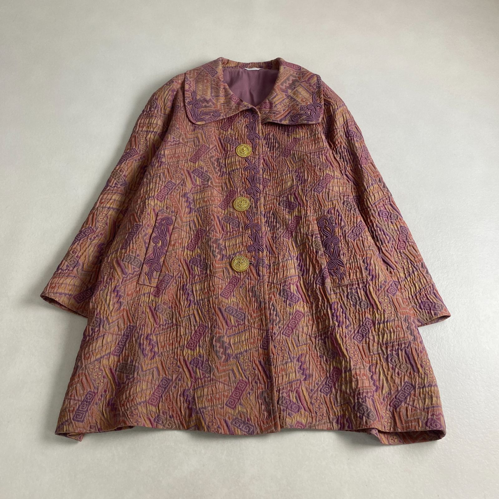 ヴィンテージ ロングコート レトロ ピンク 金ボタン ウール ジャガード