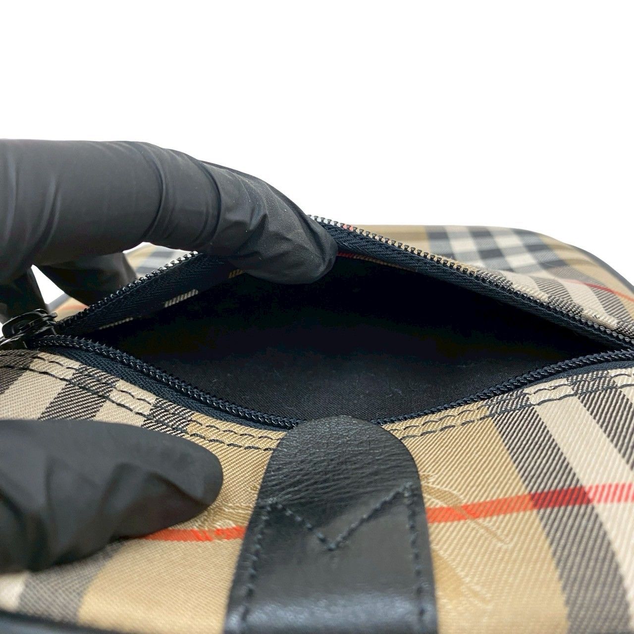 美品 BURBERRY バニティ キャンバス ノバチェック シャドーホース 希少】Burberrys バーバリー バニティ シャドーホース ノバ