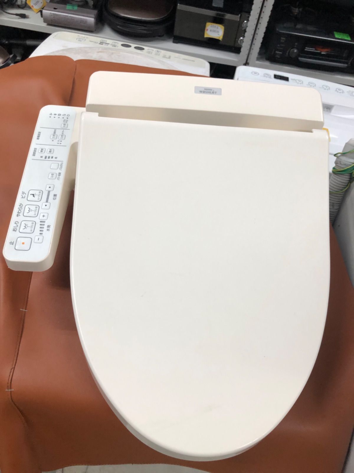 c64 TOTO ウォシュレット 温水洗浄便座 tcf6622 - メルカリ