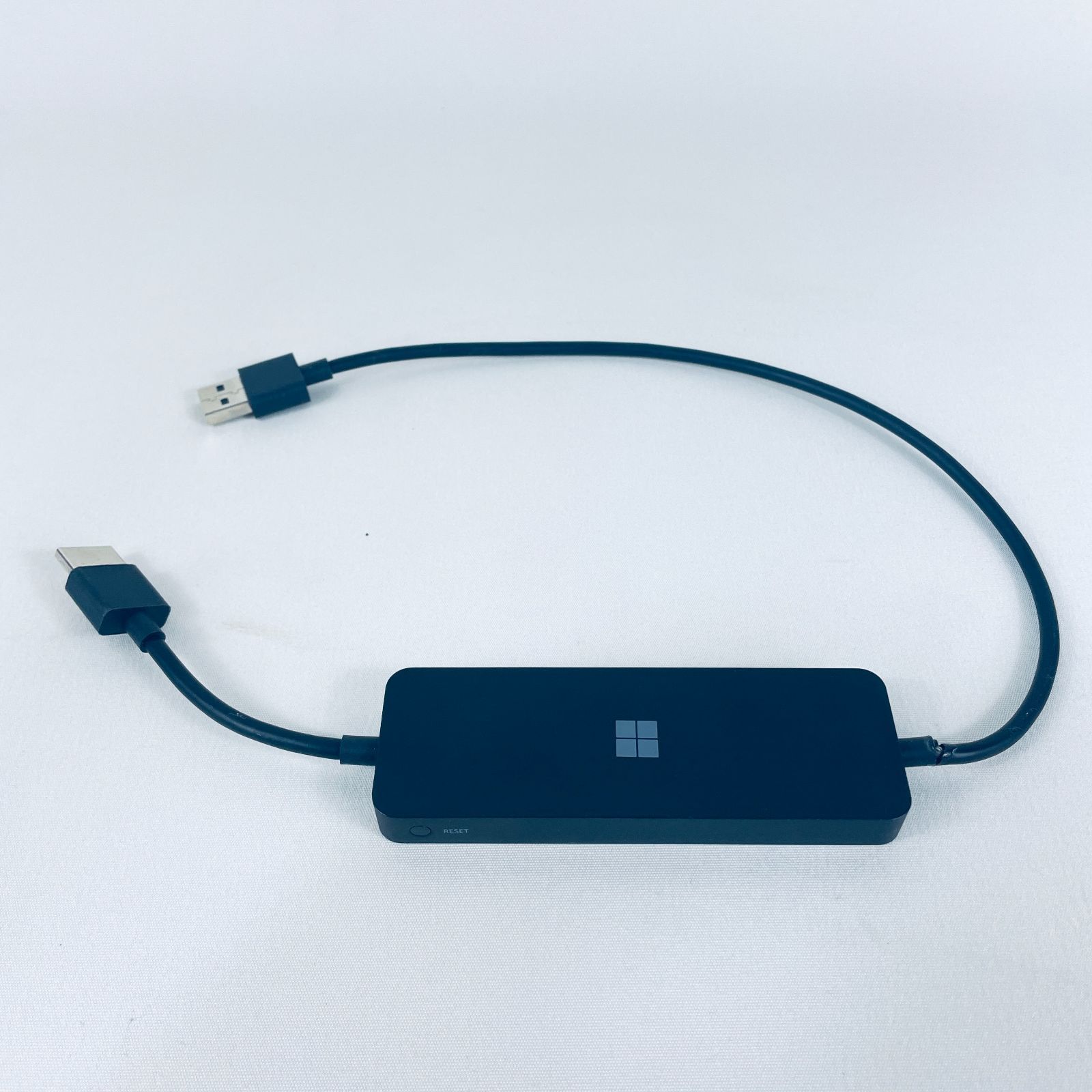Microsoft 4K ワイヤレスディスプレイアダプター Amazon.co.jp: マイクロソフト 4K ワイヤレス ディスプレイ