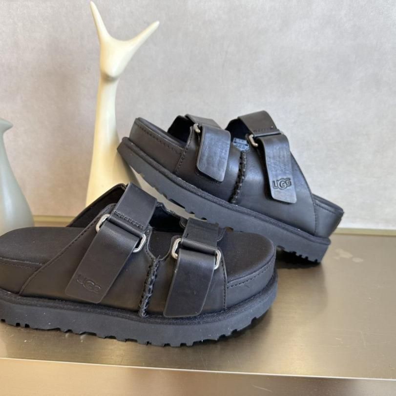 UGG