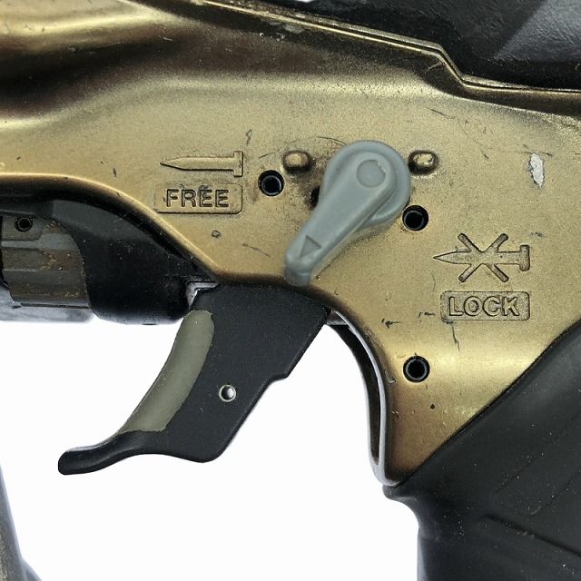エア釘打ち機 コイルネイラ